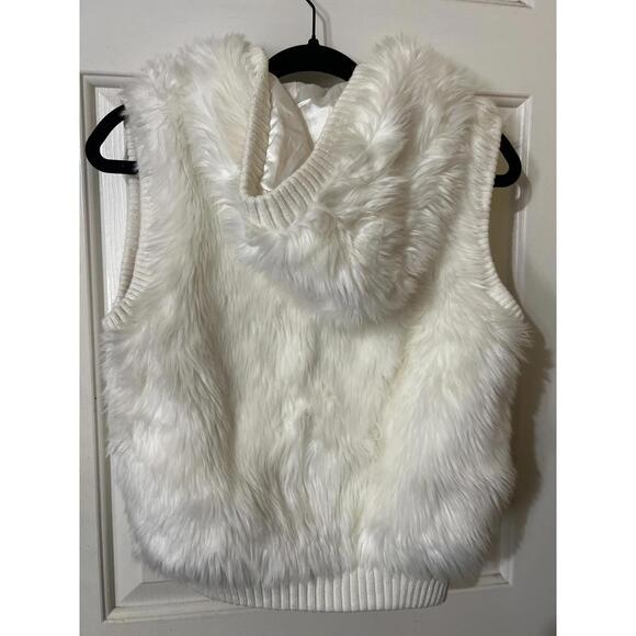 MNG White Faux Fur Hooded Vest with Ribbed Hem XS Coquette - Picture 7 of 7